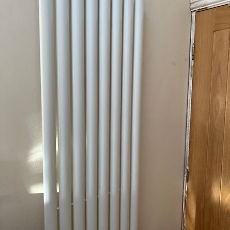 Dream Private Ensuite Apartment In Solihull Close To Birmingham Airport-City Centre And Nec エクステリア 写真