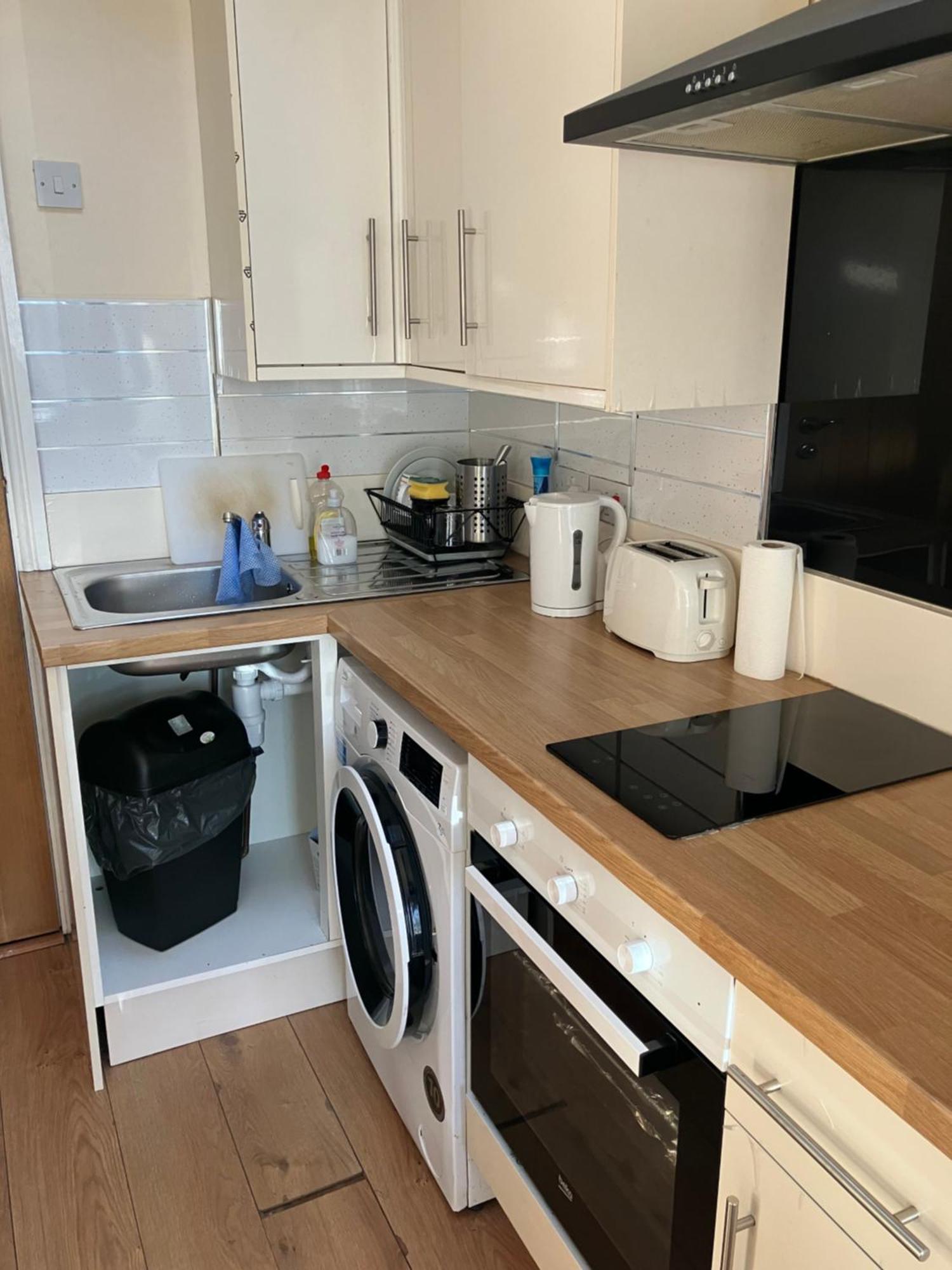 Dream Private Ensuite Apartment In Solihull Close To Birmingham Airport-City Centre And Nec エクステリア 写真